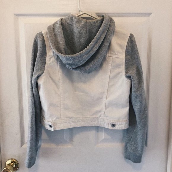 6IXTY8IGHT patchwork cropped jean jacket - Picture 3 of 4